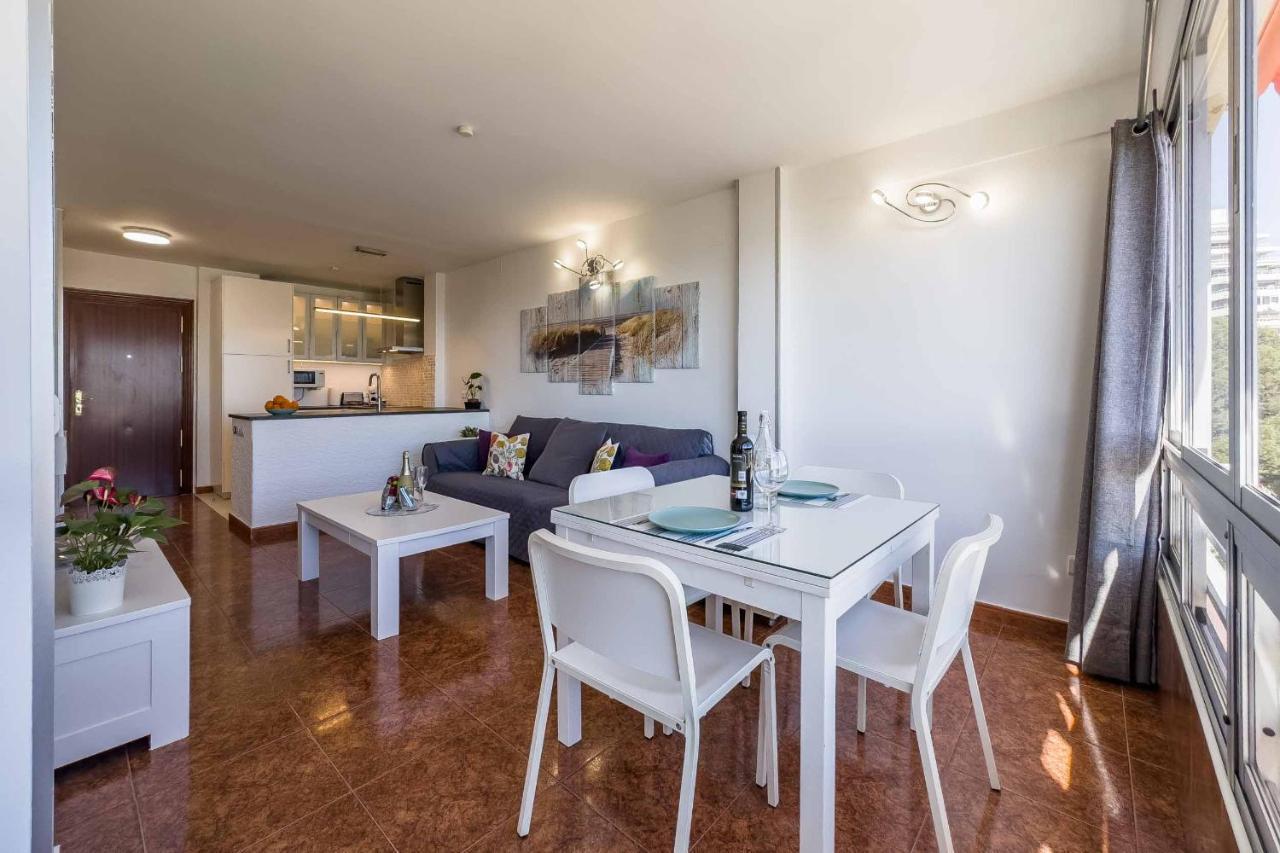 Apartamento Acogedor, Terraza, Piscina Y Mar Benalmadena Ngoại thất bức ảnh