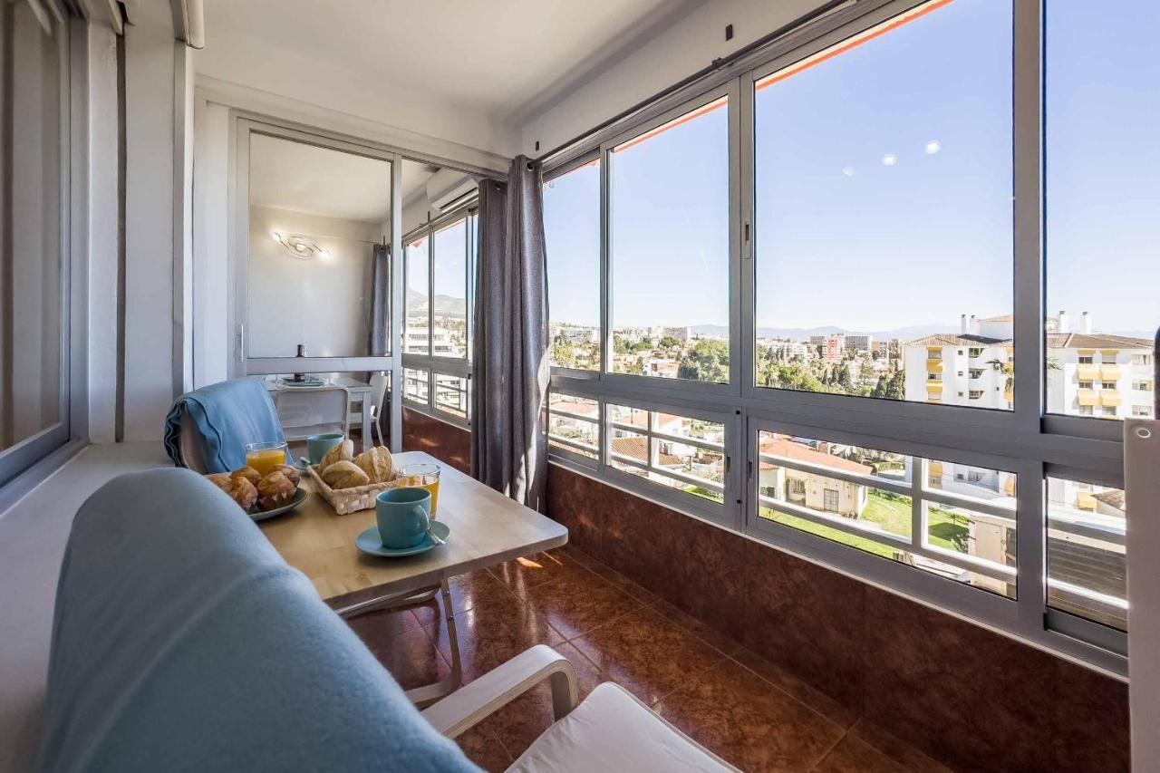 Apartamento Acogedor, Terraza, Piscina Y Mar Benalmadena Ngoại thất bức ảnh