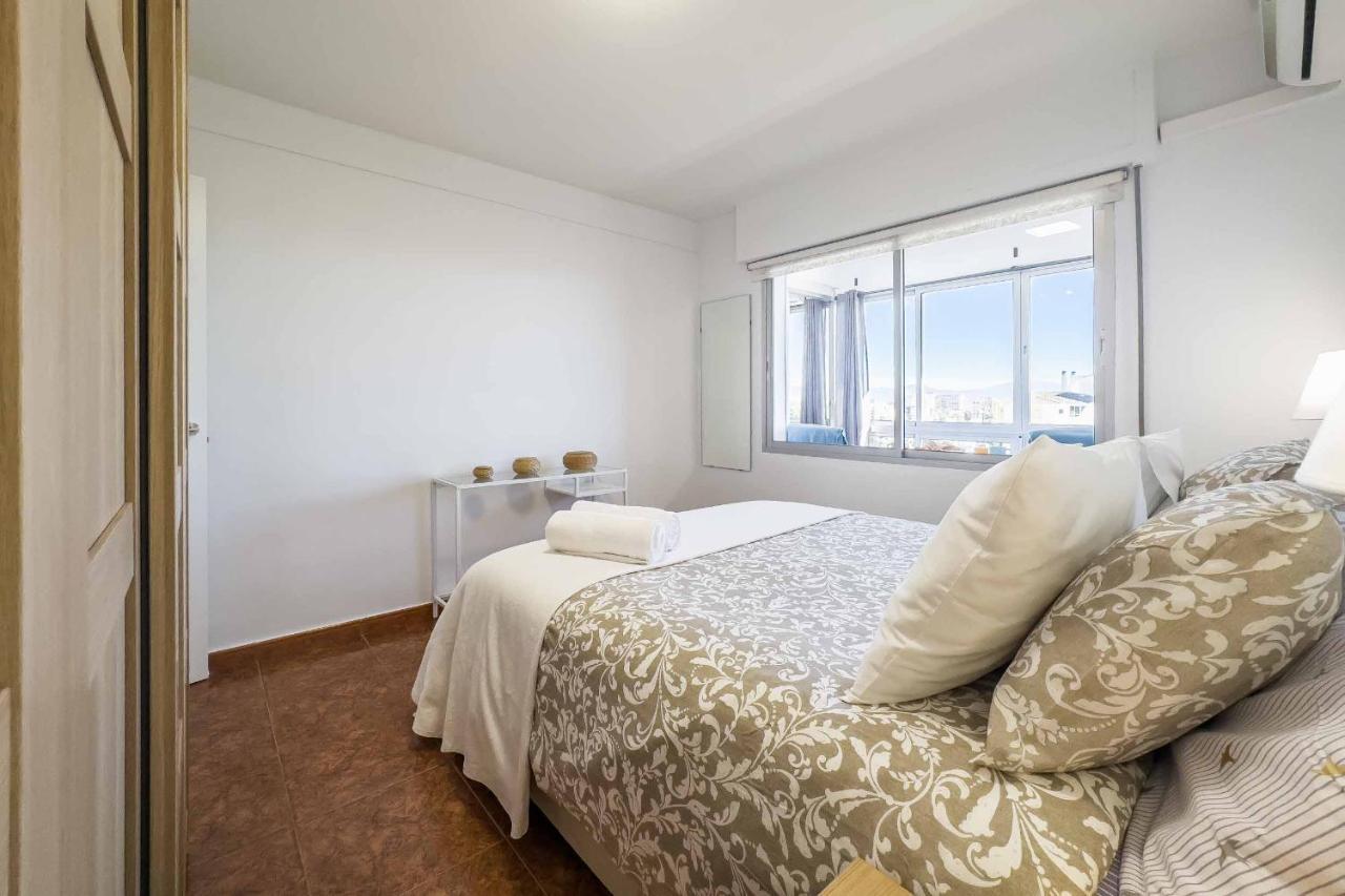 Apartamento Acogedor, Terraza, Piscina Y Mar Benalmadena Ngoại thất bức ảnh