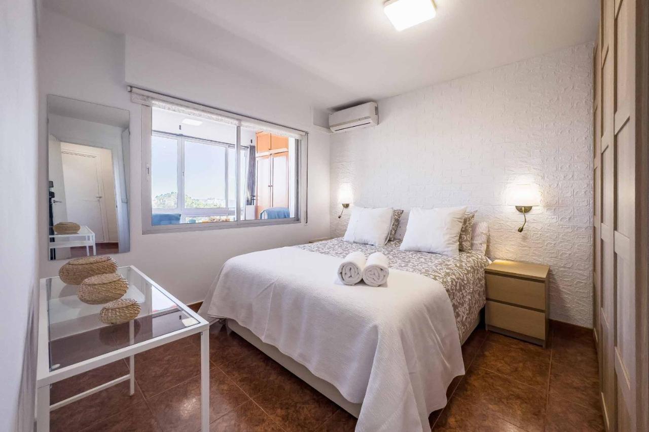 Apartamento Acogedor, Terraza, Piscina Y Mar Benalmadena Ngoại thất bức ảnh